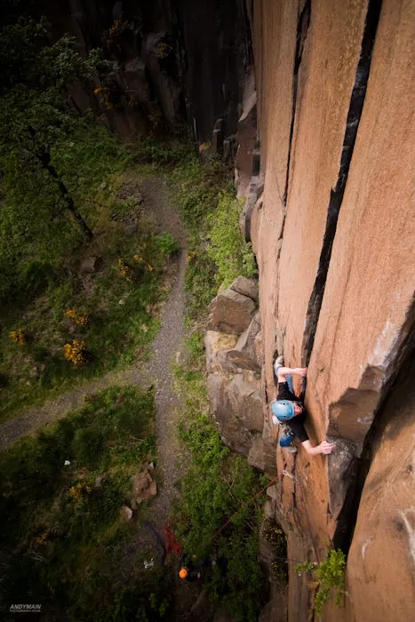 Reinhard Huber tackels the fearsom flake cracks of Shear Fear at Ratho Quarry.